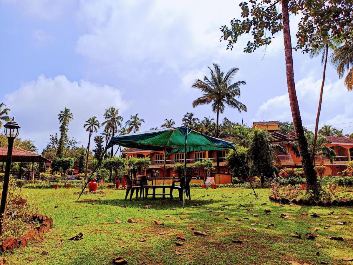 Carina Beach Resort Benaulim Bagian luar foto