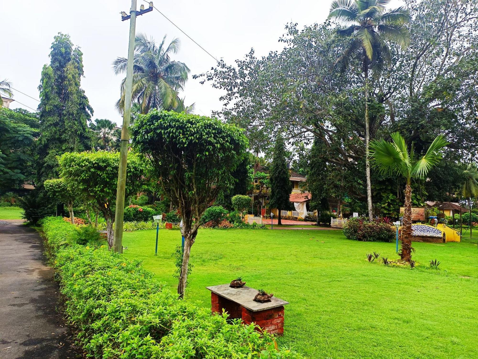 Carina Beach Resort Benaulim Bagian luar foto